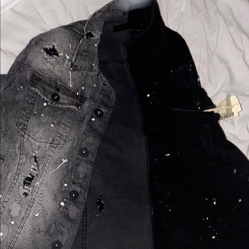 Men's Black Distressed Denim Jacket